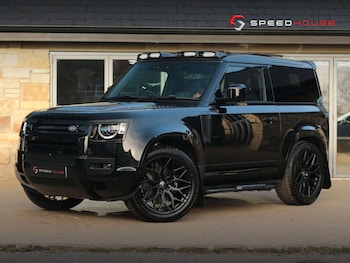 Used Land Rover Defender 2024 for sale - 78493116: Photo