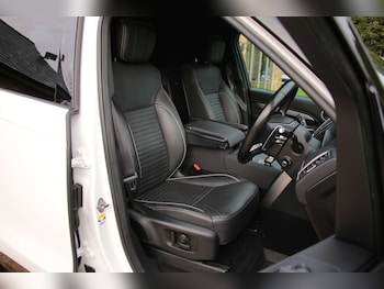 Used Land Rover Discovery 2022 for sale - 78493115: Photo