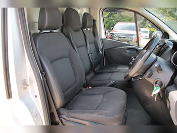 Used Vauxhall Vivaro 2018 for sale - 78931571: Photo