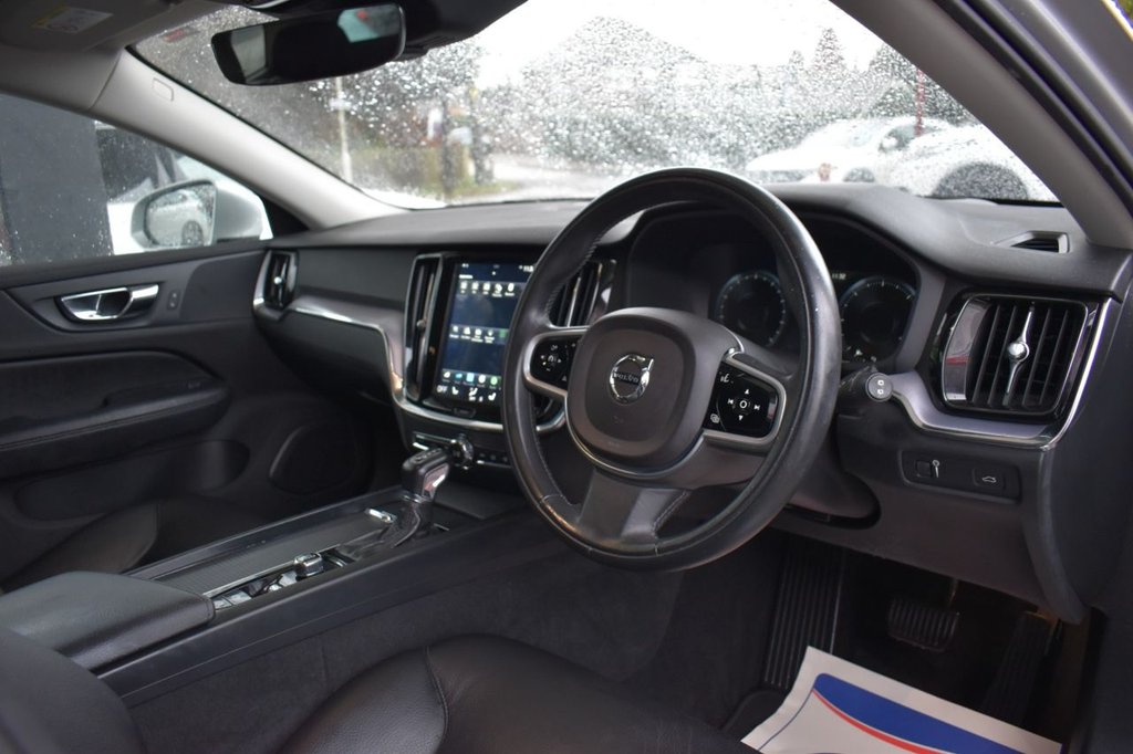 Used Volvo V60 2018 for sale - 77407803: Photo 14