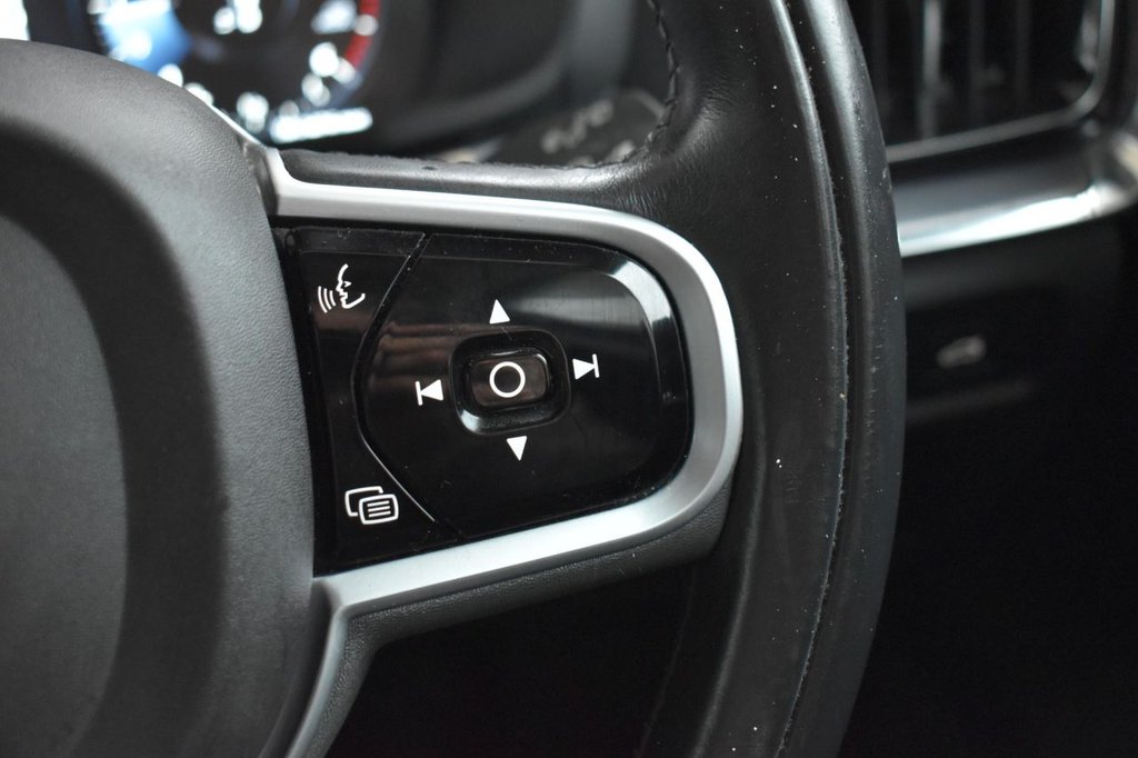 Used Volvo V60 2018 for sale - 77407803: Photo 18