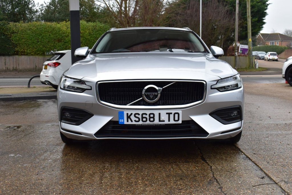 Used Volvo V60 2018 for sale - 77407803: Photo 2