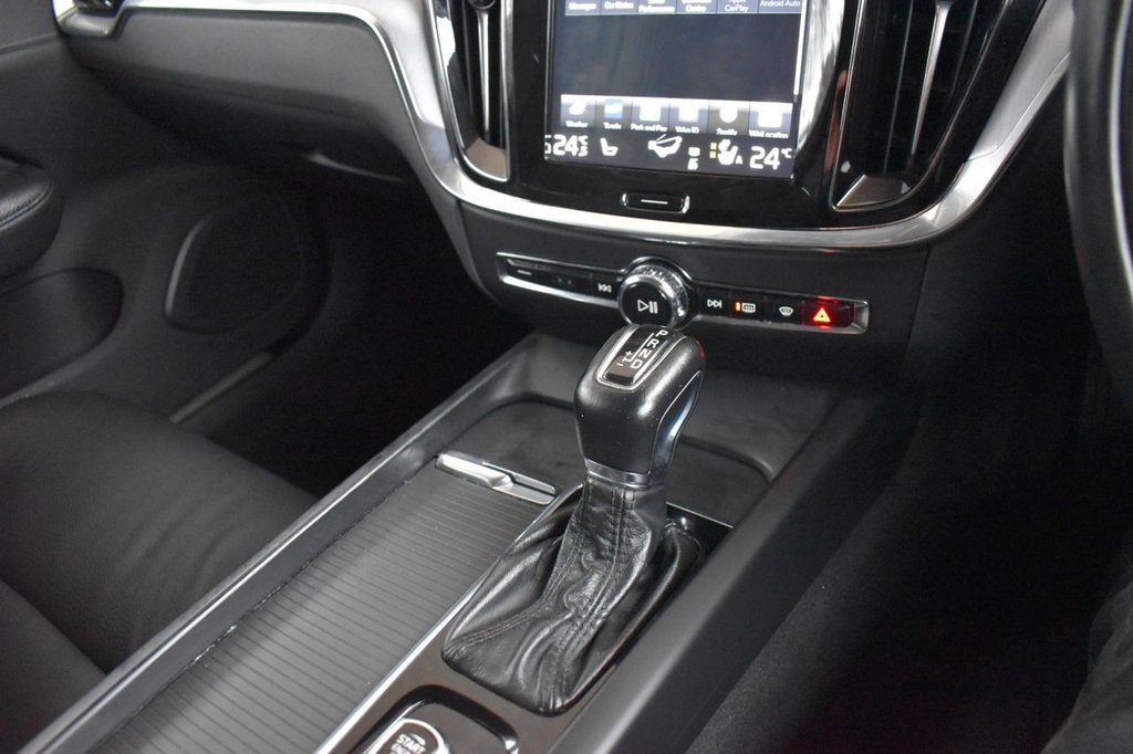 Used Volvo V60 2018 for sale - 77407803: Photo 21