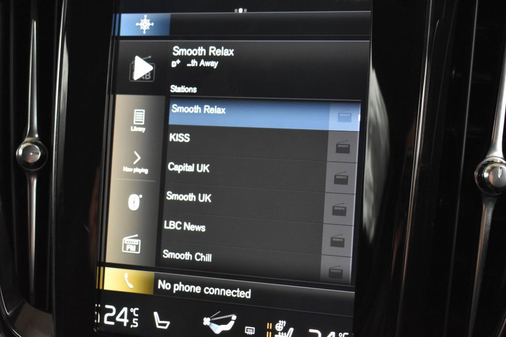 Used Volvo V60 2018 for sale - 77407803: Photo 27