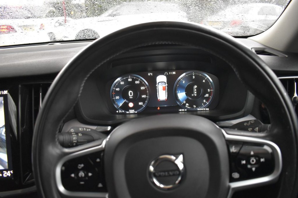 Used Volvo V60 2018 for sale - 77407803: Photo 29