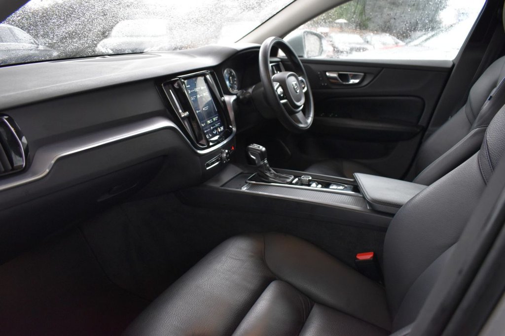 Used Volvo V60 2018 for sale - 77407803: Photo 31