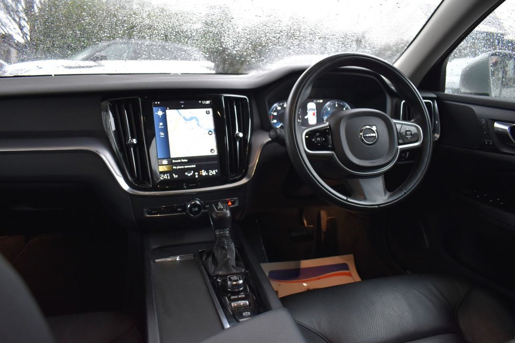 Used Volvo V60 2018 for sale - 77407803: Photo 33