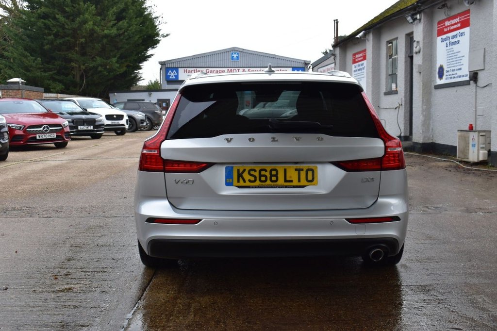 Used Volvo V60 2018 for sale - 77407803: Photo 6