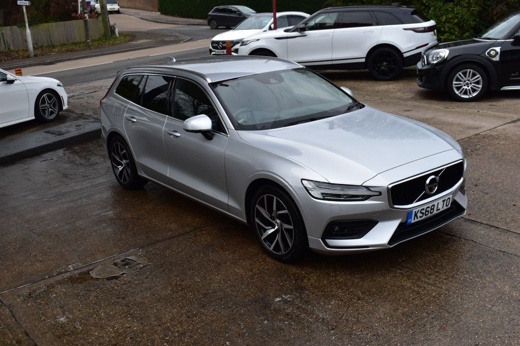 Used Volvo V60 2018 for sale - 77407803: Photo 9