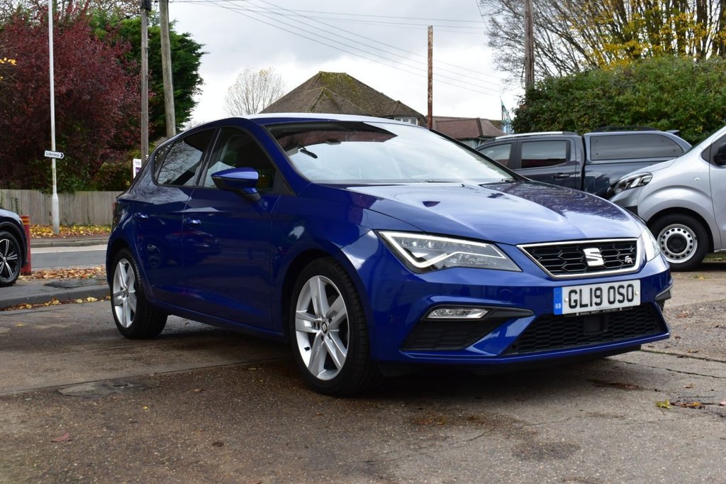 Used SEAT Leon 2019 for sale - 76469596: Photo 1