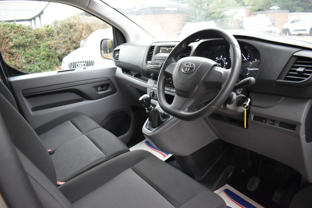 Used Toyota ProAce 2022 for sale - 76469989: Photo 14