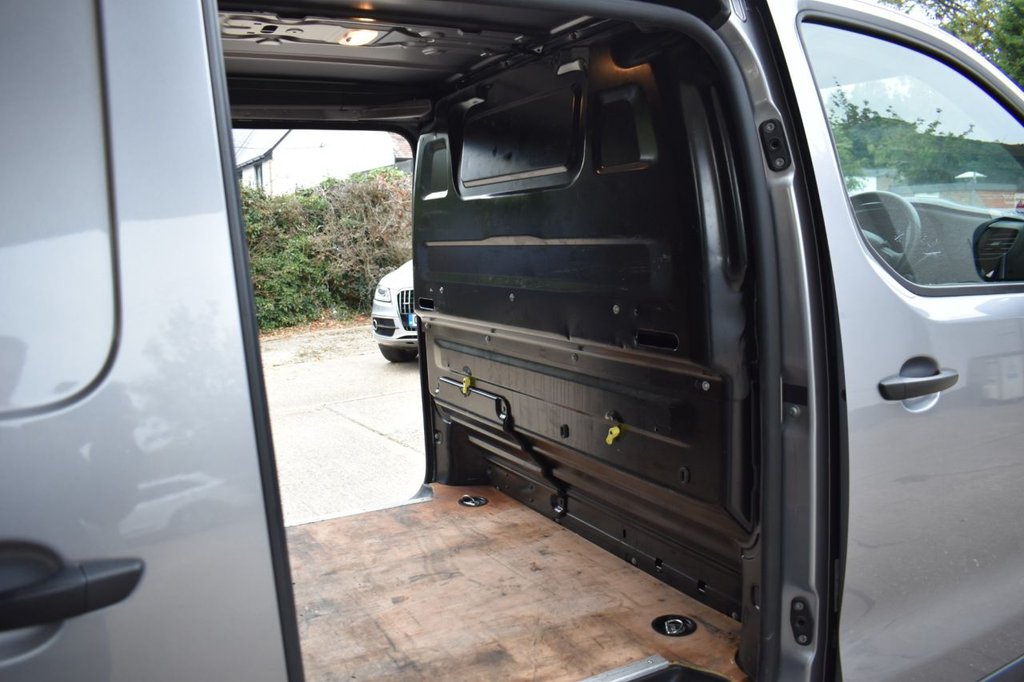 Used Toyota ProAce 2022 for sale - 76469989: Photo 23