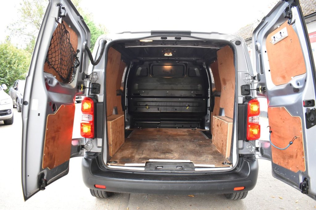 Used Toyota ProAce 2022 for sale - 76469989: Photo 24