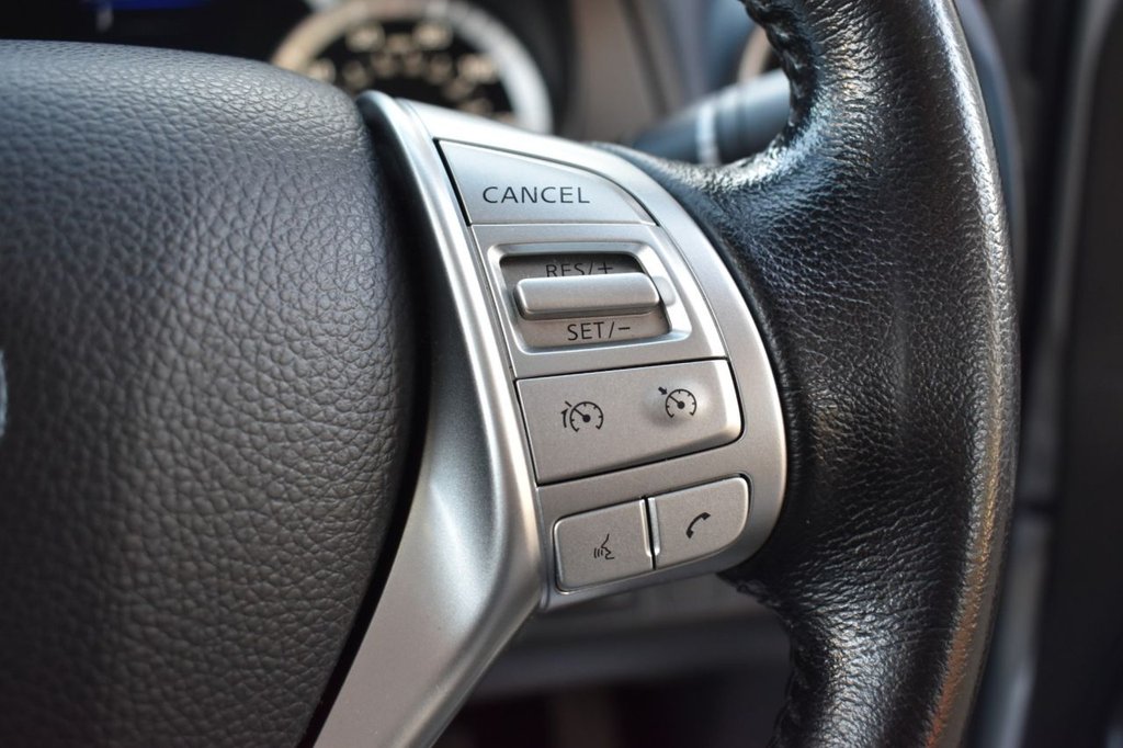 Used Nissan Navara 2021 for sale - 76582712: Photo 18