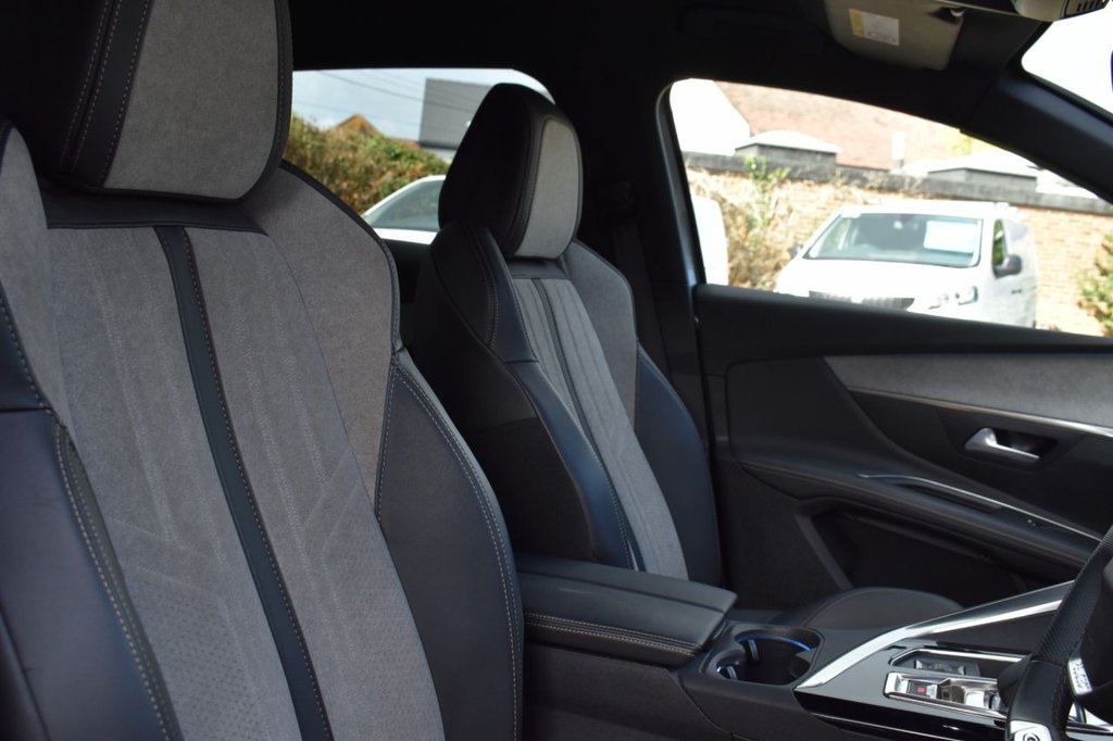 Used Peugeot 3008 2021 for sale - 76470050: Photo 13