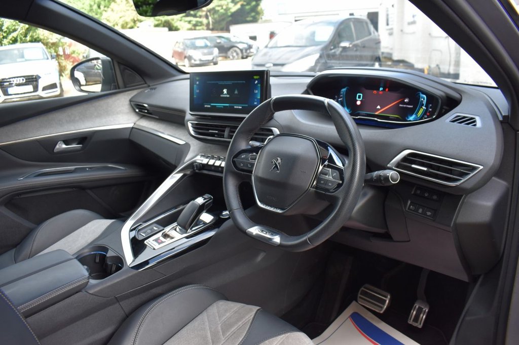 Used Peugeot 3008 2021 for sale - 76470050: Photo 14