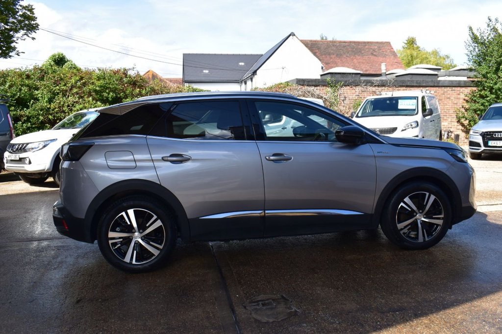 Used Peugeot 3008 2021 for sale - 76470050: Photo 8