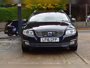 Used Volvo V70 2016 for sale - 76469605: Photo