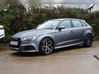 Used Audi A3 2018 for sale - 77302232: Photo