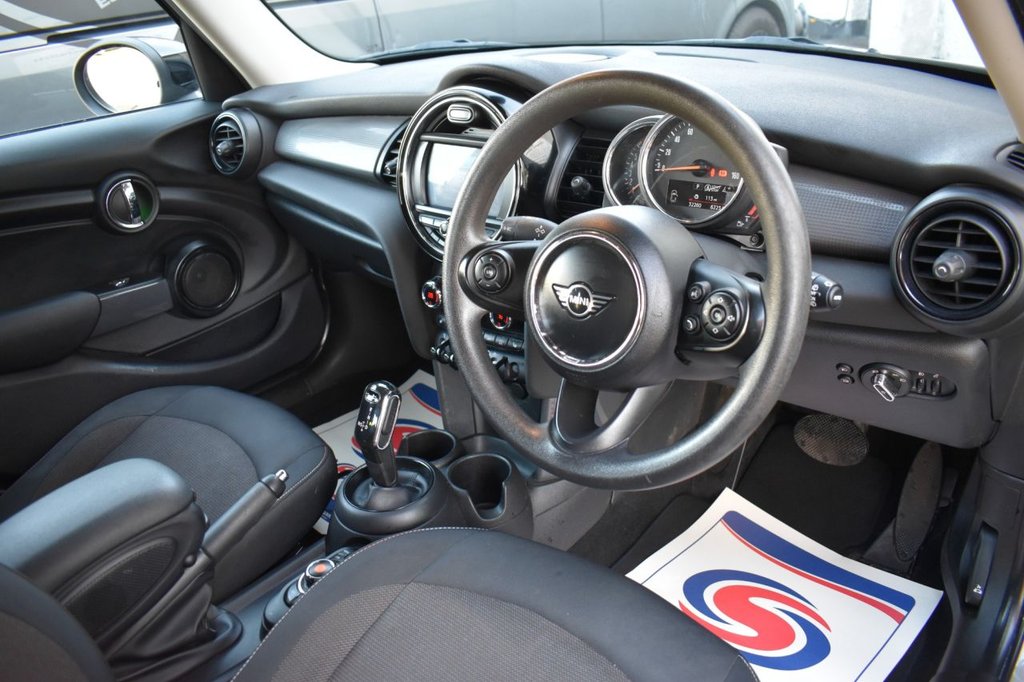 Used MINI Hatch 2019 for sale - 76900654: Photo 15