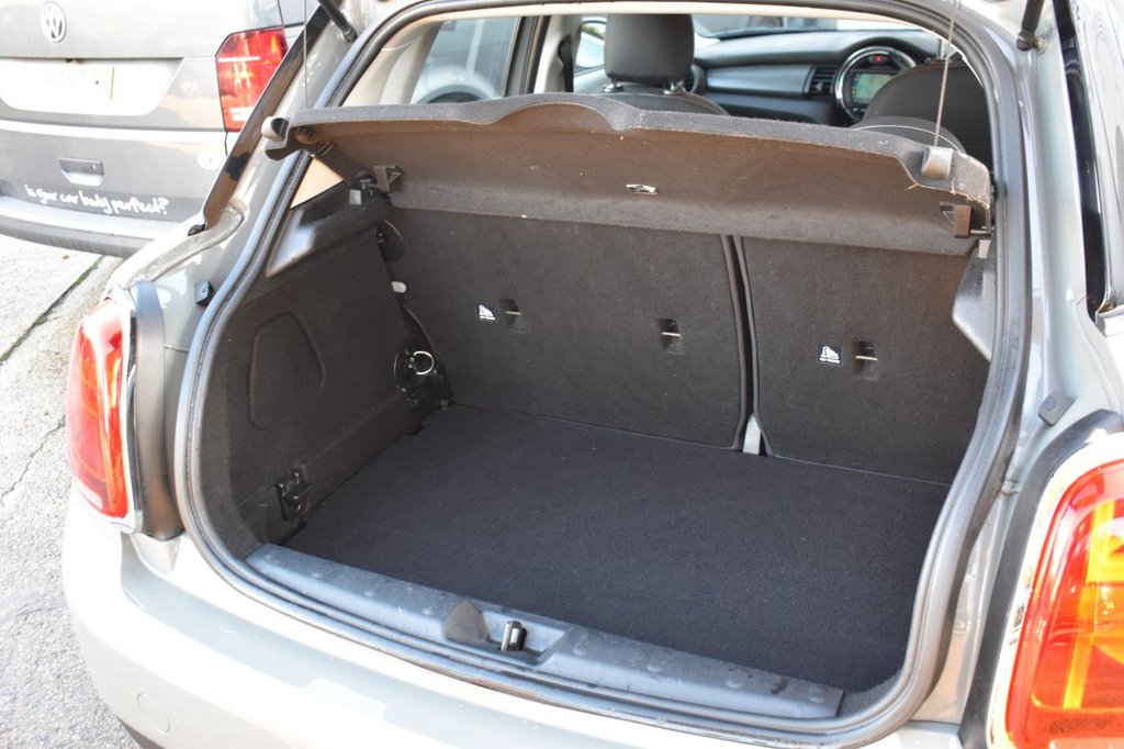 Used MINI Hatch 2019 for sale - 76900654: Photo 29