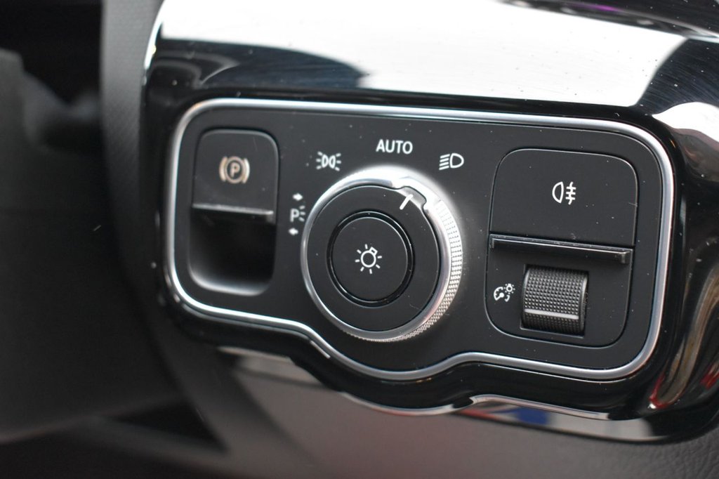 Used Mercedes-Benz A-Class 2020 for sale - 76535981: Photo 19