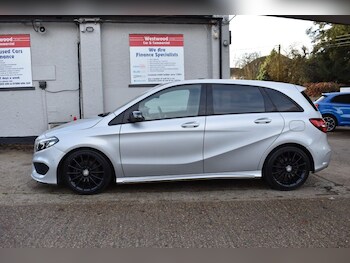 Used Mercedes-Benz B Class 2016 for sale - 76950552: Photo