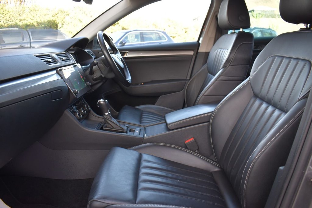 Used Skoda Superb 2022 for sale - 76559224: Photo 32