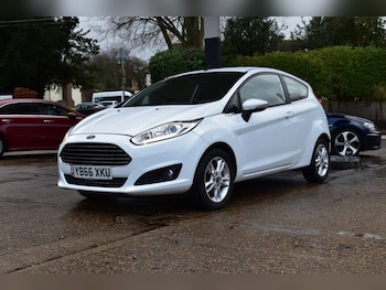 Used Ford Fiesta 2017 for sale - 77341790: Photo