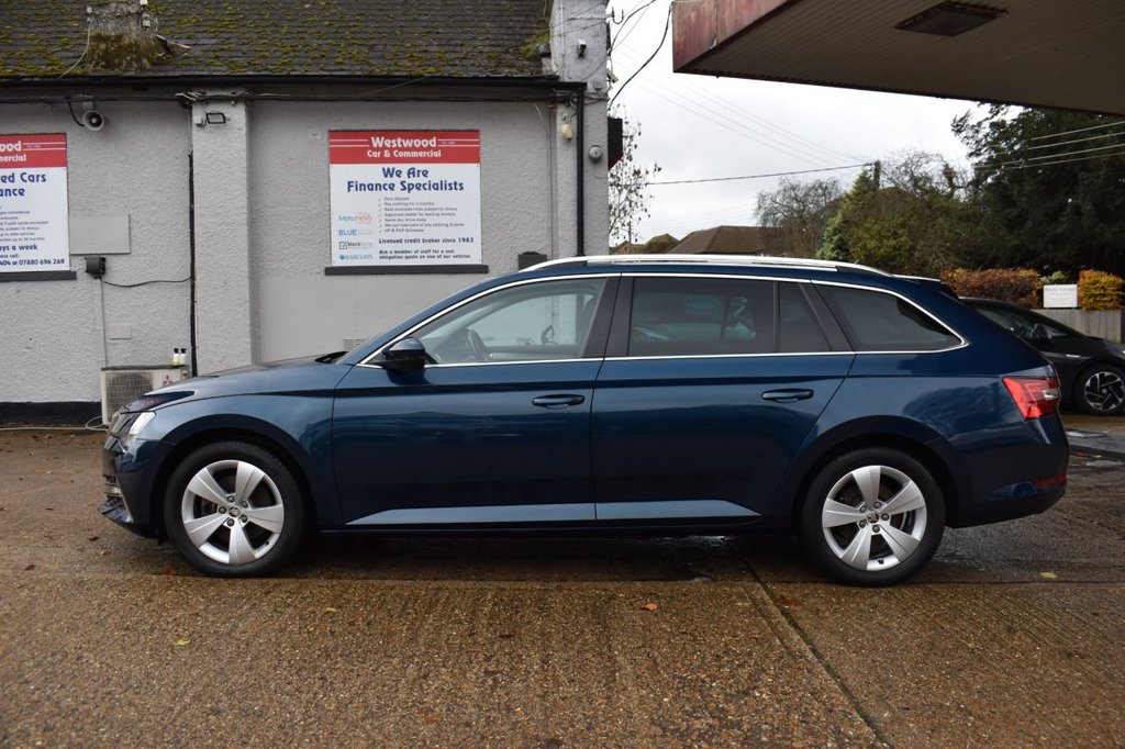 Used Skoda Superb 2022 for sale - 76724824: Photo 4