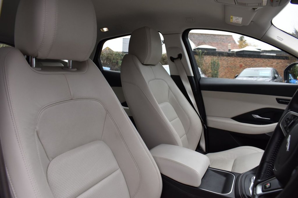 Used Jaguar E-Pace 2019 for sale - 77139725: Photo 13