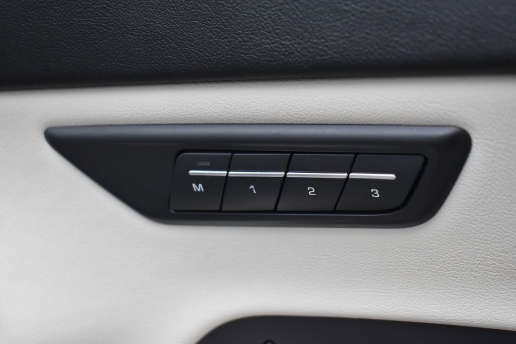 Used Jaguar E-Pace 2019 for sale - 77139725: Photo 16