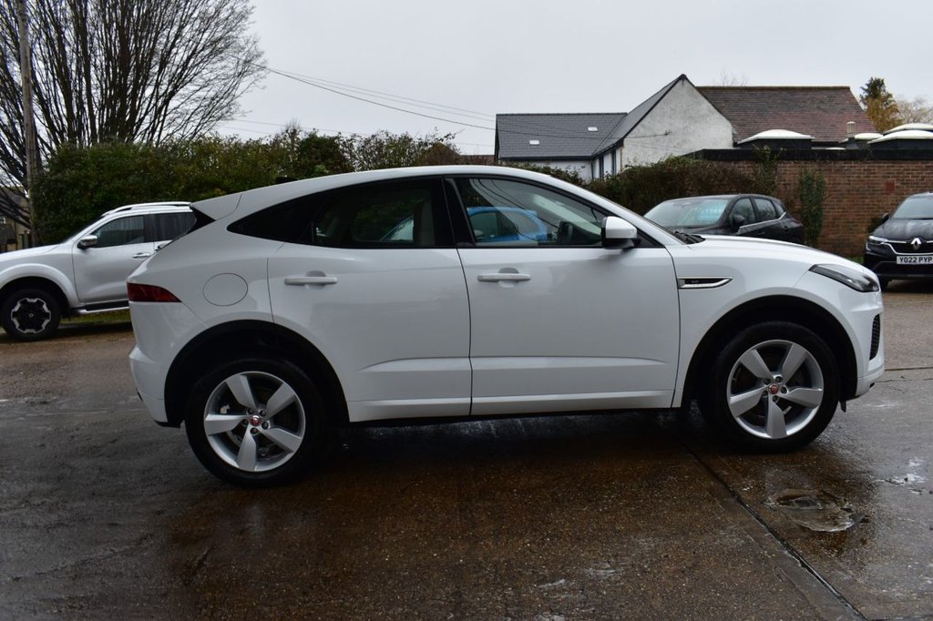 Used Jaguar E-Pace 2019 for sale - 77139725: Photo 8