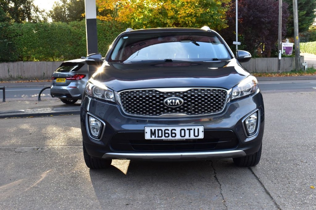 Used Kia Sorento 2017 for sale - 76469813: Photo 2