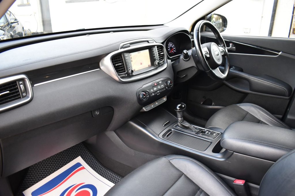 Used Kia Sorento 2017 for sale - 76469813: Photo 24