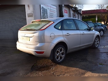 Used Ford Focus 2011 for sale - 77014563: Photo