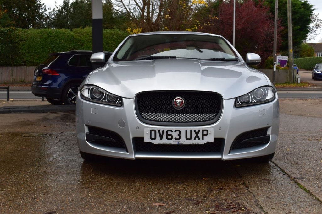 Used Jaguar XF 2013 for sale - 76469674: Photo 2