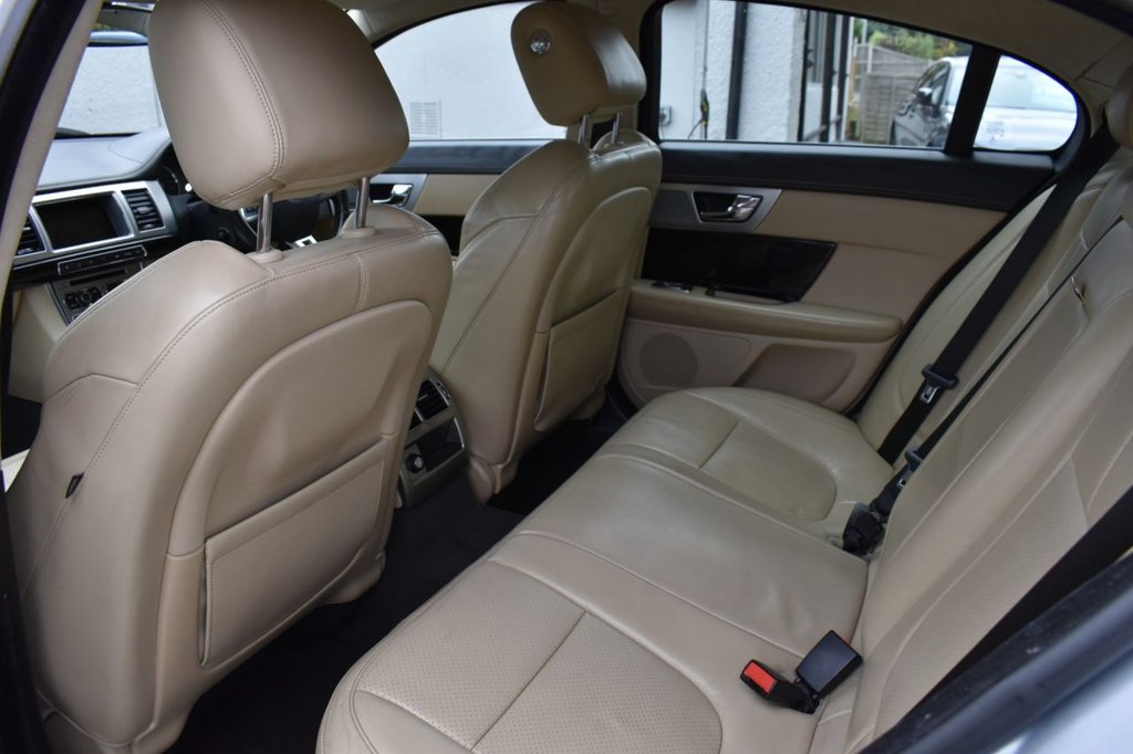 Used Jaguar XF 2013 for sale - 76469674: Photo 25