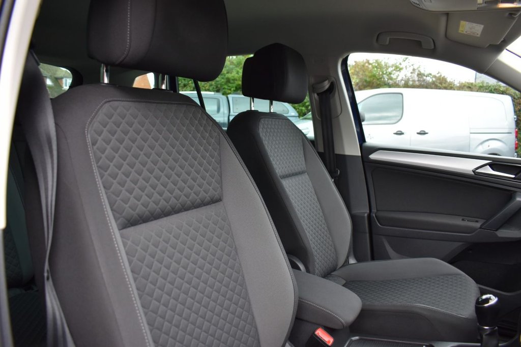 Used Volkswagen Tiguan 2018 for sale - 76469613: Photo 12