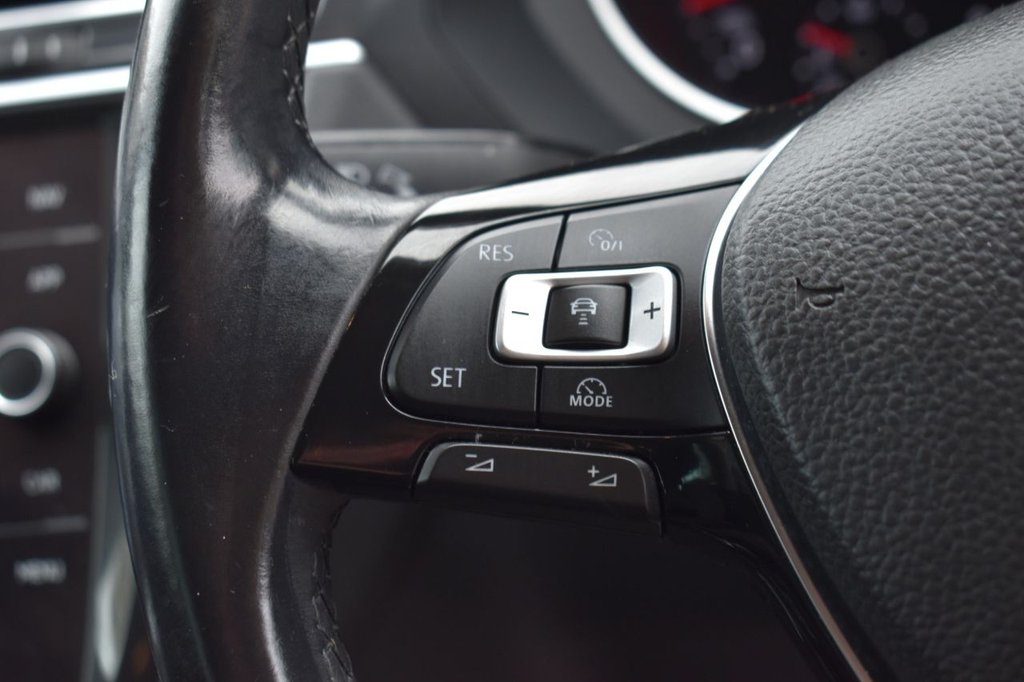 Used Volkswagen Tiguan 2018 for sale - 76469613: Photo 16