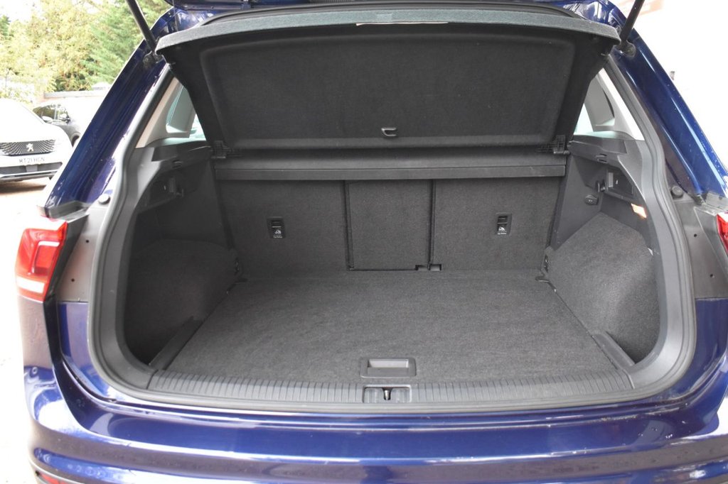 Used Volkswagen Tiguan 2018 for sale - 76469613: Photo 23