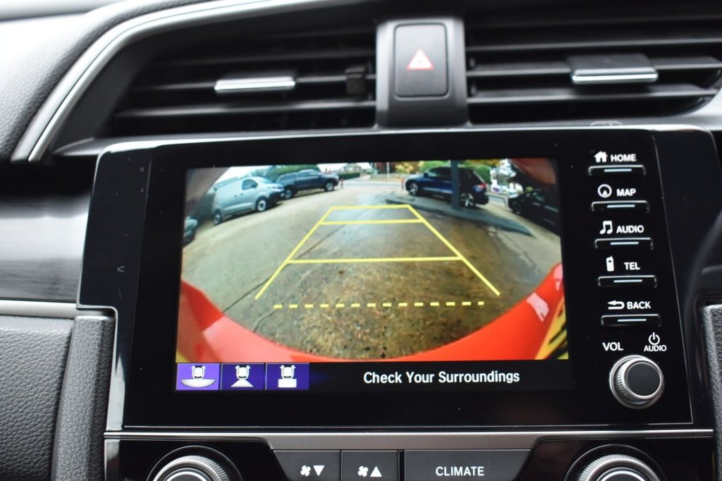 Used Honda Civic 2020 for sale - 76470523: Photo 18