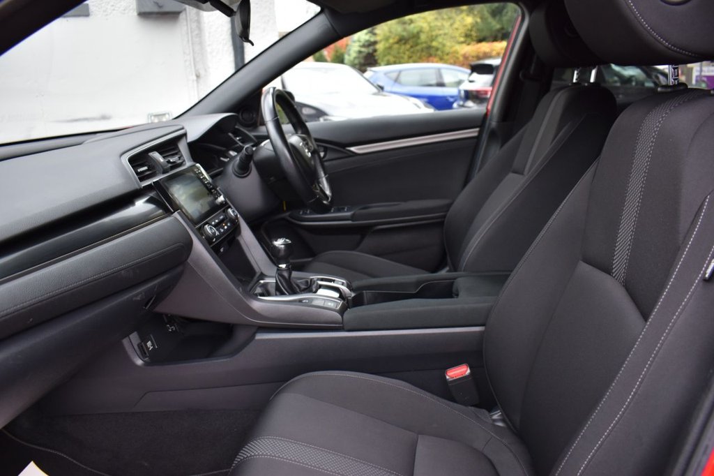 Used Honda Civic 2020 for sale - 76470523: Photo 26