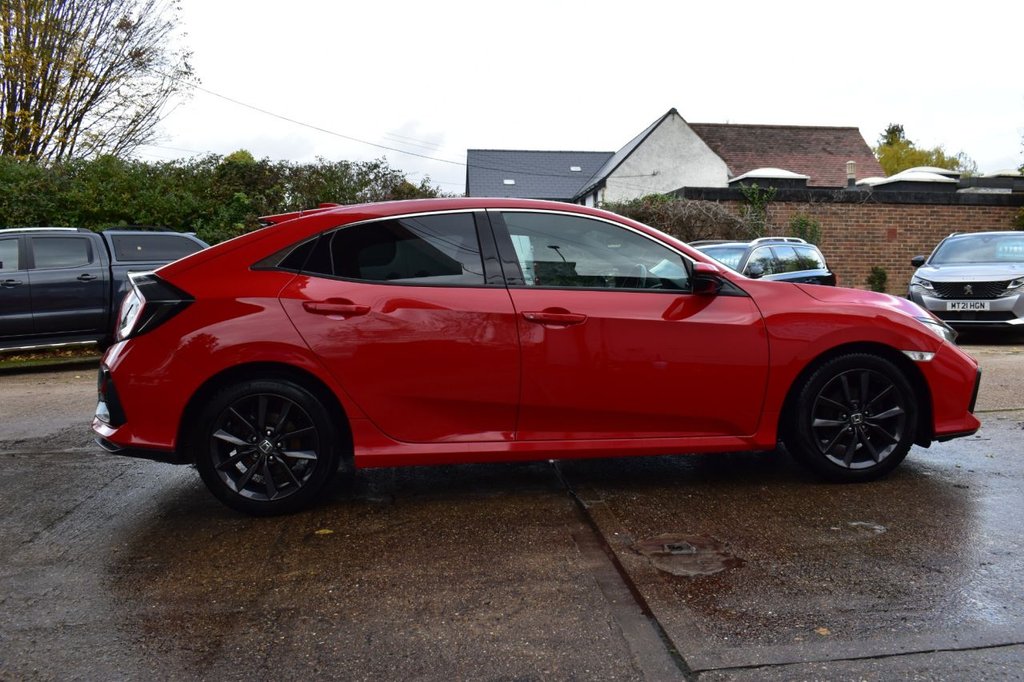 Used Honda Civic 2020 for sale - 76470523: Photo 8