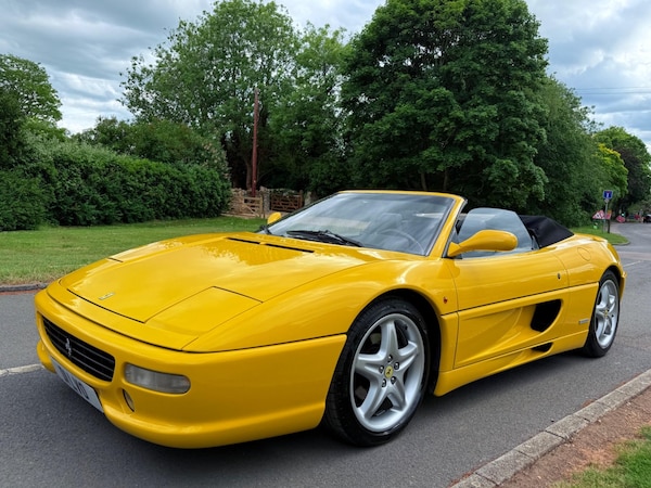 Used Ferrari F355 1998 for sale - 74823151: Photo 11