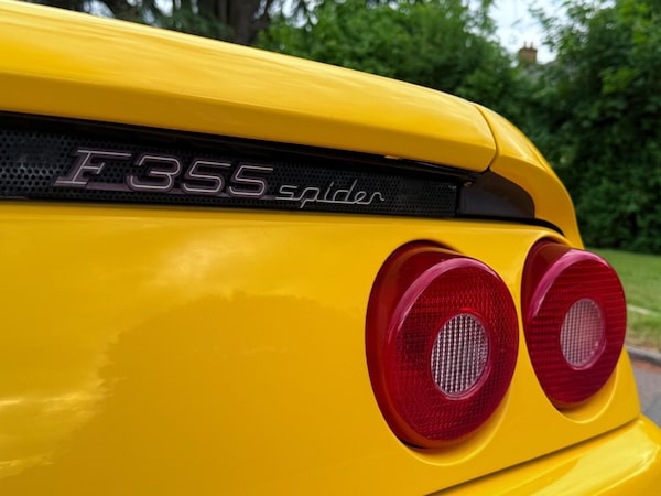 Used Ferrari F355 1998 for sale - 74823151: Photo 27