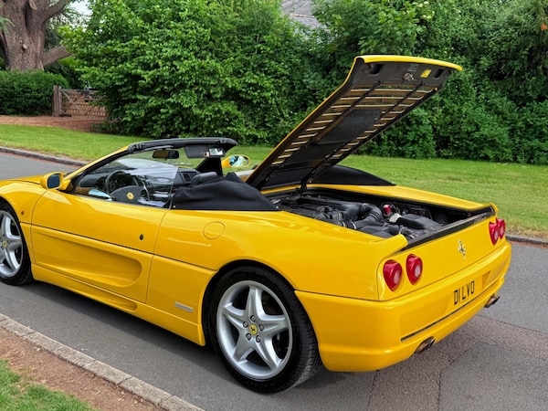 Used Ferrari F355 1998 for sale - 74823151: Photo 39