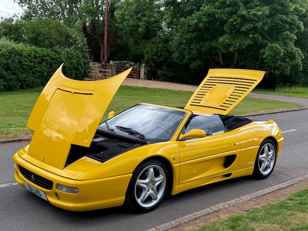 Used Ferrari F355 1998 for sale - 74823151: Photo 40