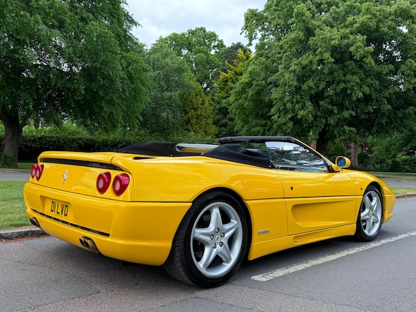 Used Ferrari F355 1998 for sale - 74823151: Photo 7