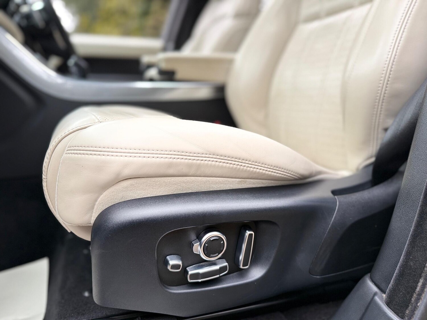 Used Land Rover Range Rover Sport 2020 for sale - 77440229: Photo 52